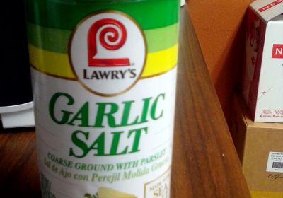 LAWRYS SEASONED GARLIC SALT