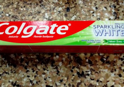 COLGATE SPARK WHITE