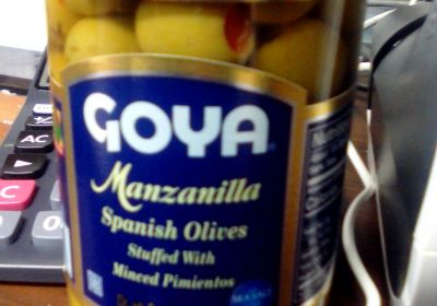 GOYA STUFFED OLIVES 9 1/2OZ 26  -116